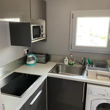 ミニ アート ハウス アパート *