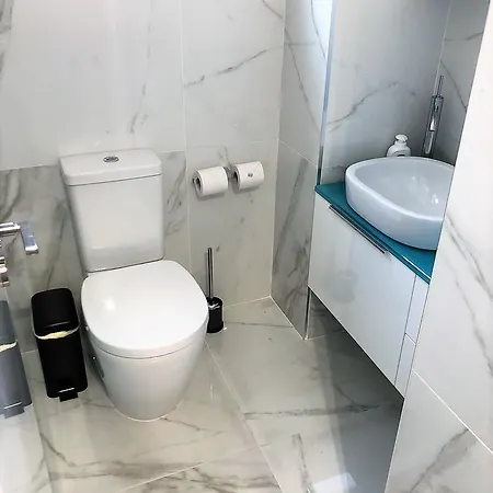 ミニ アート ハウス アパート ニコシア