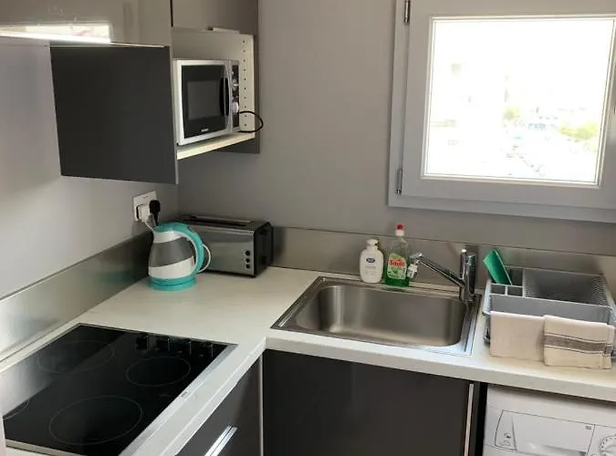 Mini Art House Апартаменты *