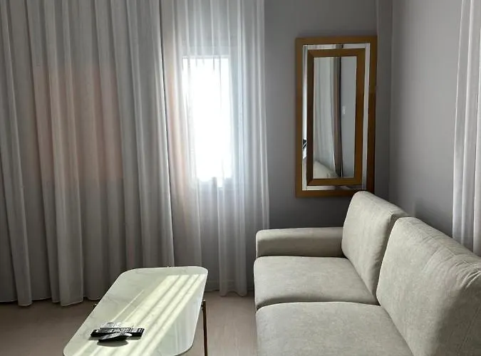 Mini Art House Апартаменты Никосия