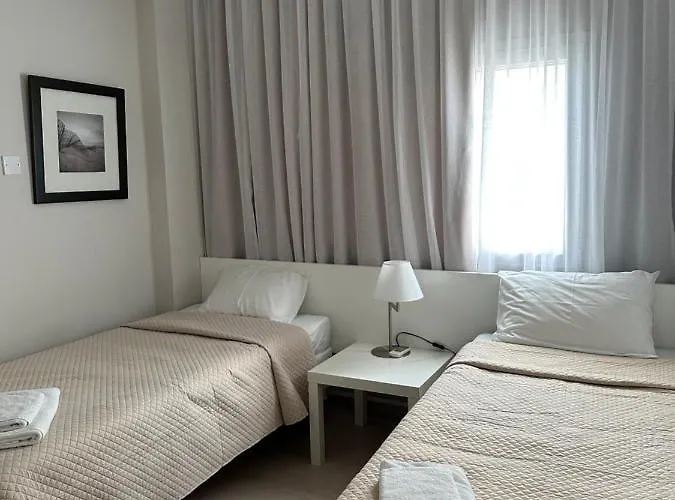 Mini Art House * Никосия